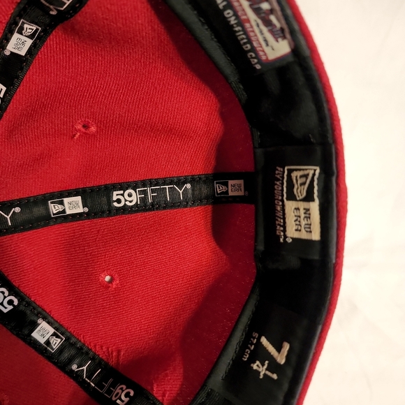 Cleveland Indians 7 1/4 Alt Red Hat - Picture 9 of 9